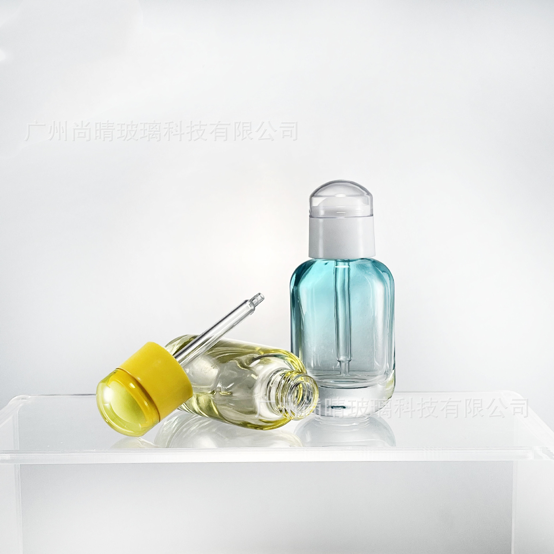 Nueva botella de aceite esencial ovalada de 30ml, bomba de presión, botella de gotero, botella de líquido de esencia, botella de líquido original, botella de vidrio envasada al por mayor