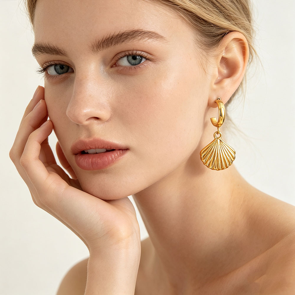 Diseño único retro nicho de alta sensación pendientes de acero inoxidable flores animales pendientes irregulares joyas de lujo ligero