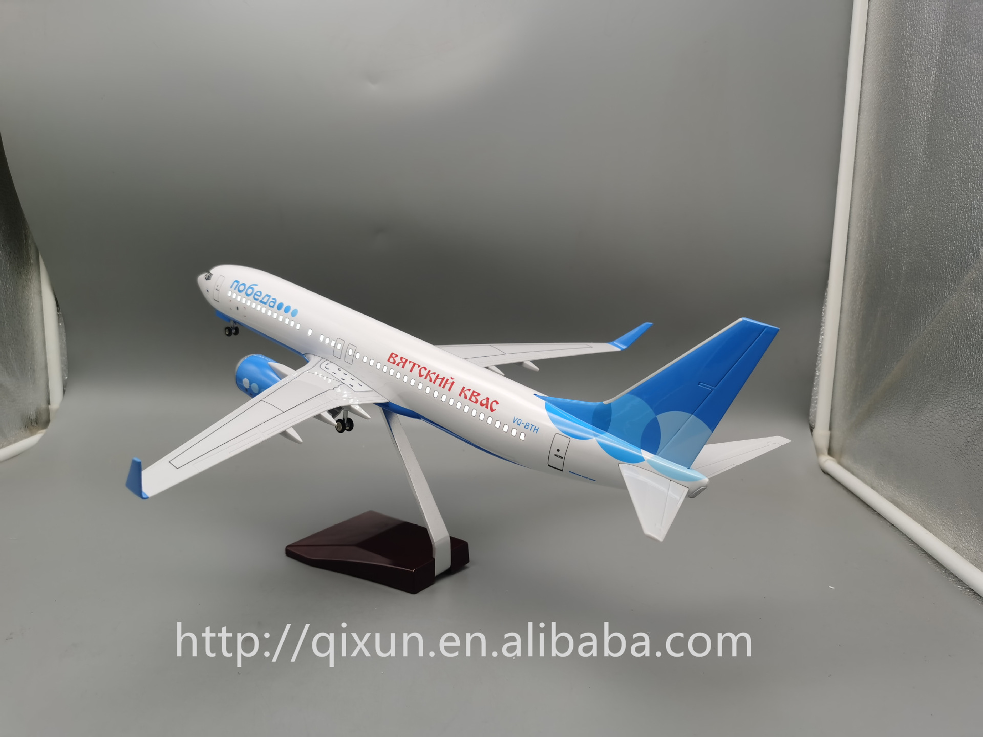 Emirates Scale 1:160 46cm A380 Emirates Modelo de avión de simulación ligera