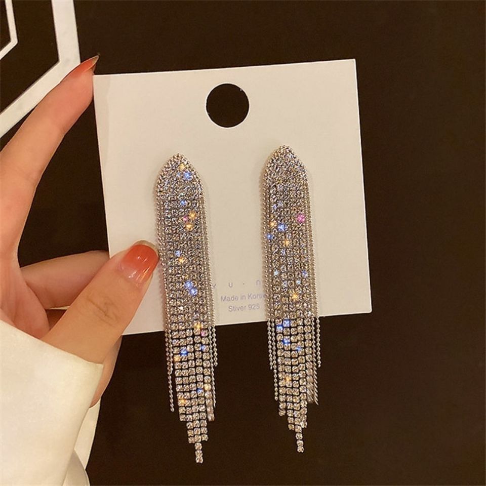 1 Pair Simple Style Geometric Solid Color Plating Inlay Alloy Rhinestones Drop Earrings display picture 2
