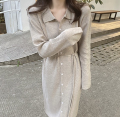 ワンピースの早秋の長袖はゆったりしていて、痩せています。