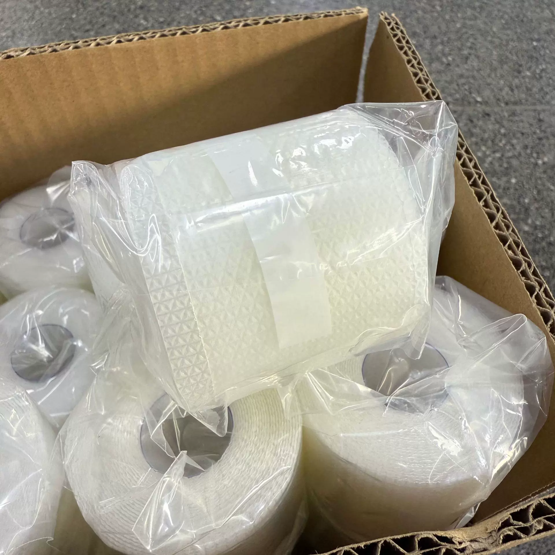 厂家直销透明硅凝胶疤痕贴美皮护理淡疤痕贴剖腹产防水隐形疤痕贴