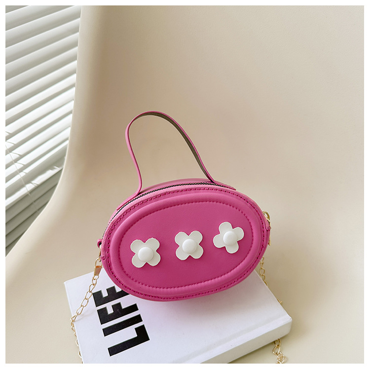 Women's Small Pu Leather Solid Color Flower Cute Zipper Crossbody Bag display picture 15