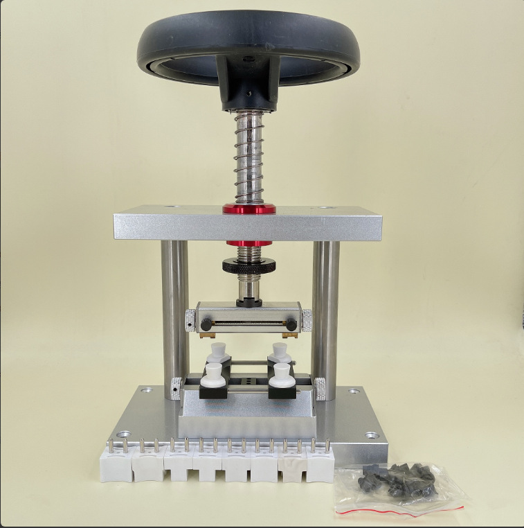 开表工具 钟表维修工具 2008加大螺口底盖机 开表器 开盖机