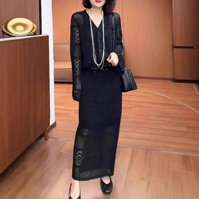 New Outfit Set of Women's Clothing 2025 Knitted Crochet Autum Knitwear High Waist Skirt Elegant Slimming Look Two-Piece Set New Outfit Set of Women's Clothing 2025 Knitted Crochet Autum Knitwear High Waist Skirt Elegant Slimming Look Two-Piece Set