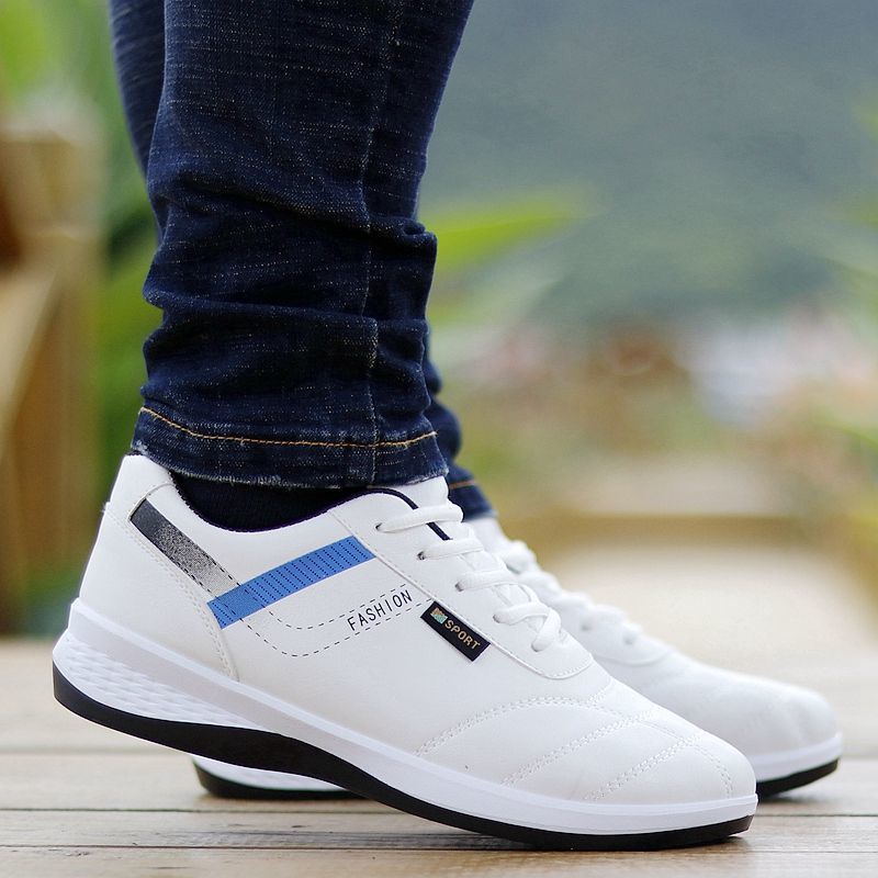 Zapatos de hombre 2024 primavera nuevos zapatos casuales versátiles para hombres zapatillas transpirables zapatos de tablero blanco pequeño zapatos de viaje zapatos de hombre