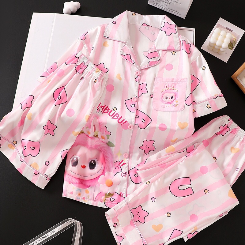 Girls' Ice Silk Pajamas, Summer Thin Short-Sleeved Long Pants Three-Piece Set, Cartoon Cute Style Home Clothes, Suitable for Older Children to Wear Outside Girls' Ice Silk Pajamas, Summer Thin Short-Sleeved Long Pants Three-Piece Set, Cartoon Cute Style Home Clothes, Suitable for Older Children to Wear Outside