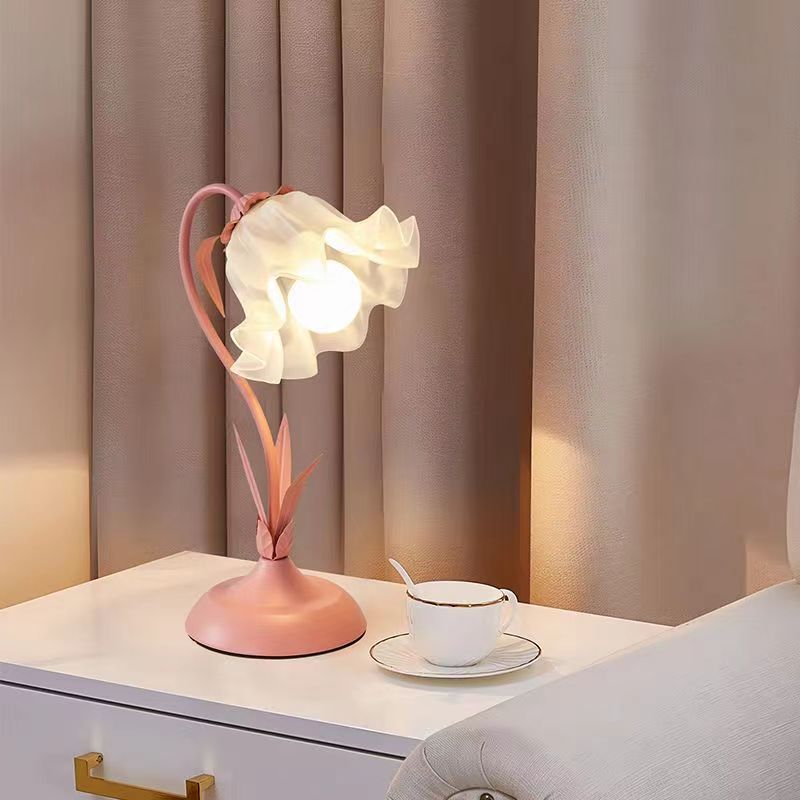 Table lamp for desktop, lantern for bed, night light, internet celebrity, flowered