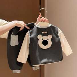 儿童套装春装2026新款男宝宝马甲打底衫裤子春季婴儿衣服三件套