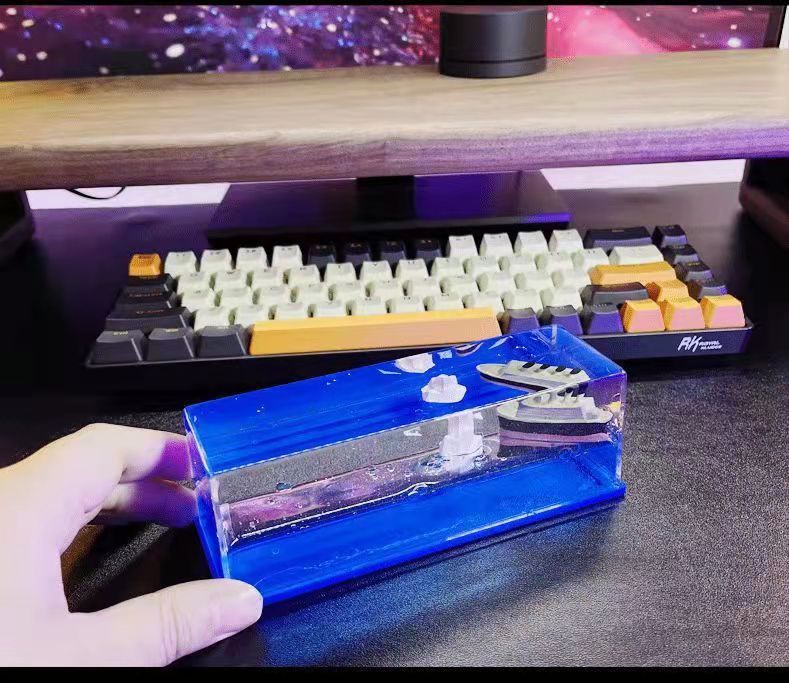 7d6c619a9b7b10f859a2073670a2fc