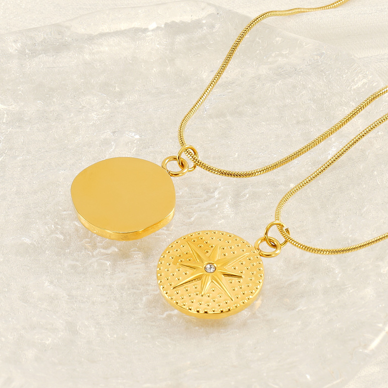 Nuevo estilo de moda red viento collar de acero inoxidable de ocho estrellas mujeres ins viento colgante de metal de acero collar de clavícula de acero mujeres