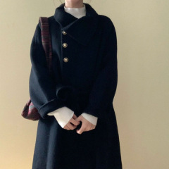 韓系の黒い毛のコートの女性の春の新型の小さい背の高級感は厚いです。