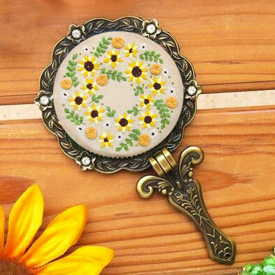 Bordado DIY hecho a mano espejo cosmético paquete material Suzhou bordado escuela regalo tela producción creativa mano laminado espejo