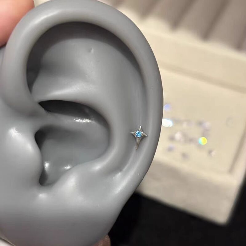 Sweet Cool Super Flash Four Mans Star Ear Bone Nail Cold Style Korean Style Simple Design Cool Handsome Earrings Sweet Cool Super Flash Four Mans Star Ear Bone Nail Cold Style Korean Style Simple Design Cool Handsome Earrings