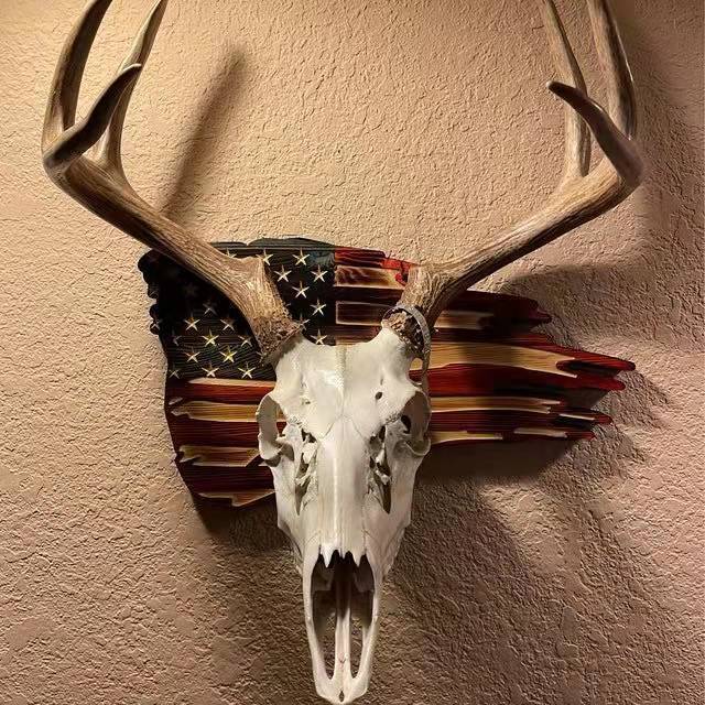 Independent Station New European Deer Mount Plaque 2022 European Deer Mountain Plaque Wooden Independent Station New European Deer Mount Plaque 2022 European Deer Mountain Plaque Wooden