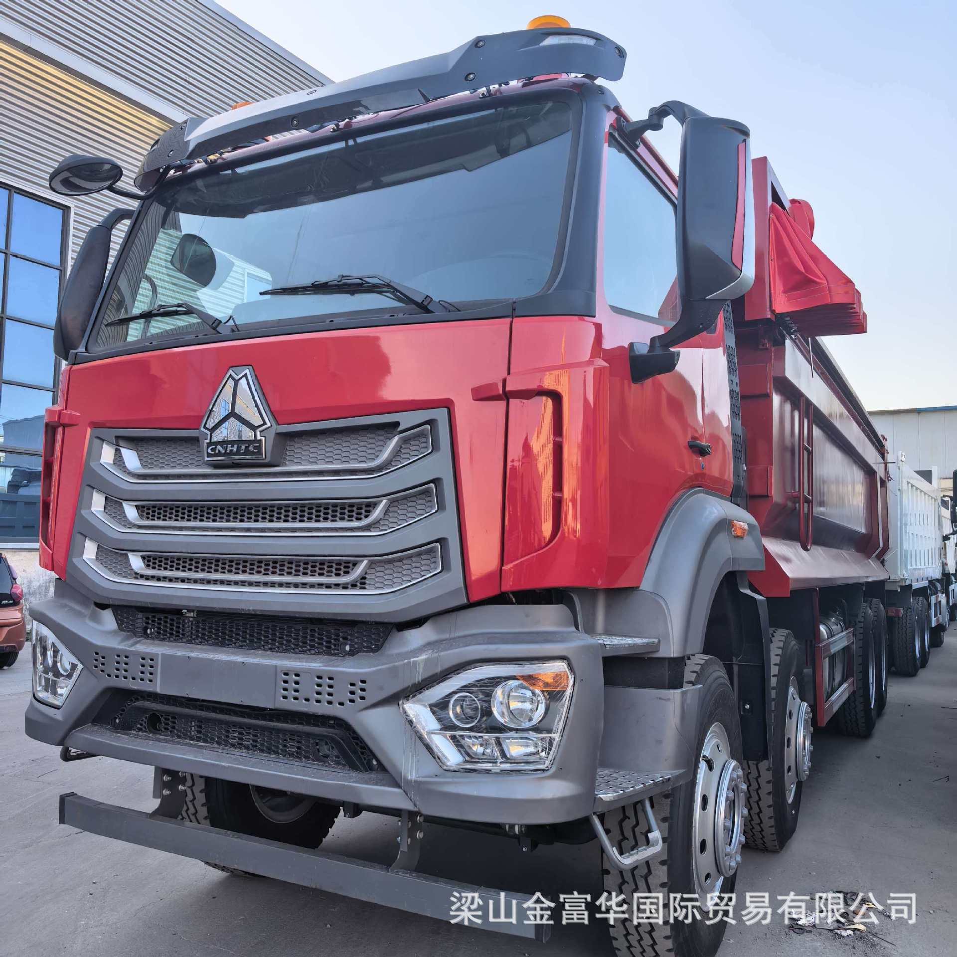 90% new HOWO heavy-duty dump truck, HOWO large pump direct injection, 375 horsepower, 10-wheel 6×4 engineering dump truck