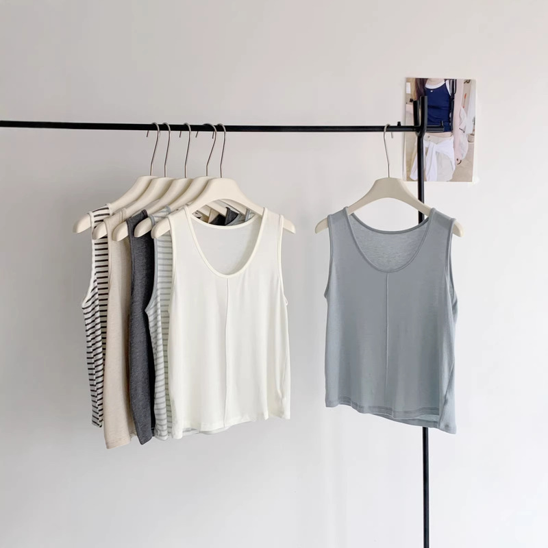In-Stock Lyocell Tencel Acetate Linen Vest with Centerline Design, Versatile and Comfortable, Can Be Worn Outside, Exposed Collarbone Strap Top