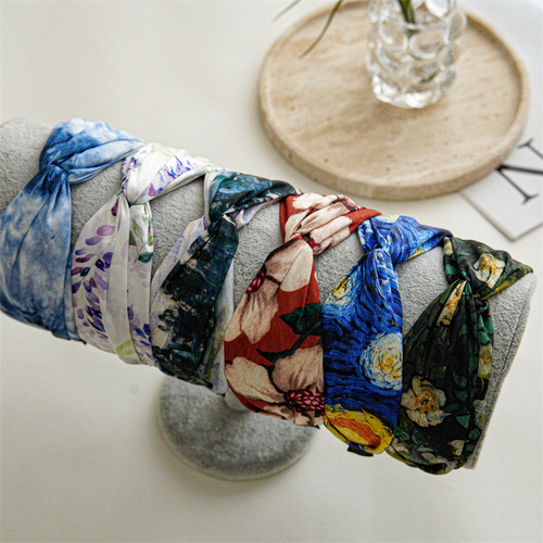 Summer new retro high skull cross headband oil painting version fashionable wide-brimmed versatile headband women's printed pressed hair accessories