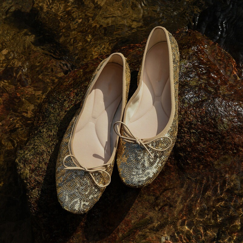 French-style 2026 summer-autumn new women's soft-soled bowknot sequin flat shallow-heel commuter ballet flats French-style 2026 summer-autumn new women's soft-soled bowknot sequin flat shallow-heel commuter ballet flats