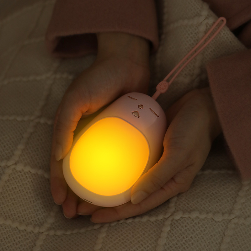 2022秋冬新款usb充电宝暖手宝 迷你治愈精灵 卡通硅胶夜灯暖手宝|ru