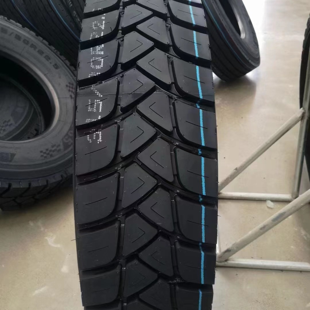 速迈士 路多福 315/80R22.5 12R22.5 12.00R20前四后八足球块轮胎