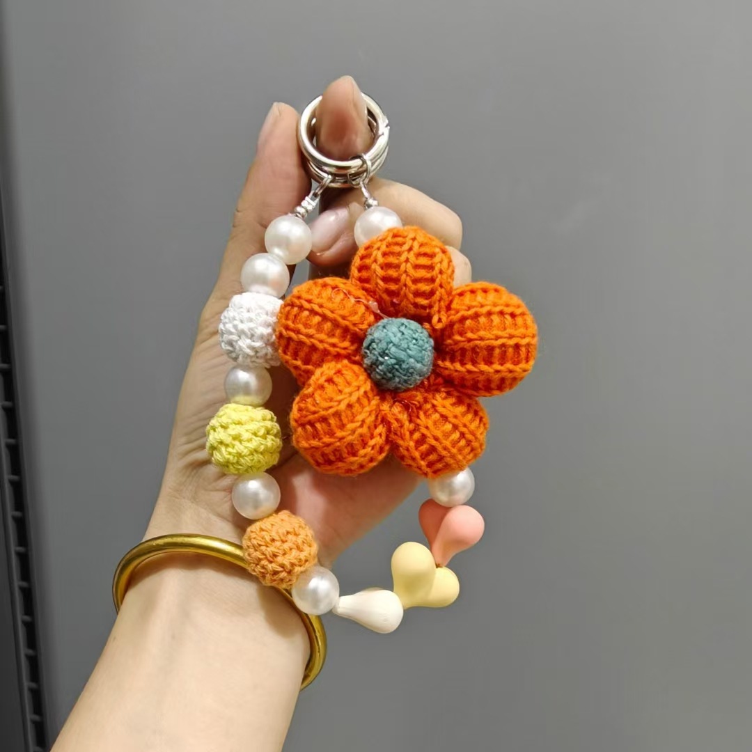 Corto hecho a mano de lana flor amor bolsa perlas adornos ins moda red teléfono móvil Cordón de cadena portátil cordón