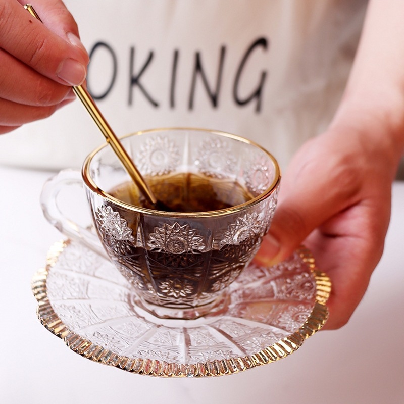 Estilo nórdico girasol vidrio en línea celebridad taza de café vintage en relieve taza platillo taza de té taza de desayuno al por mayor