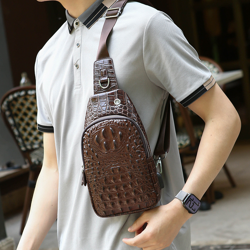 Men's High-End Crocodile Patterned Chest Bag Shoulder Crossbody Casual Outdoor Large Capacity Leather Bag_voghion.com