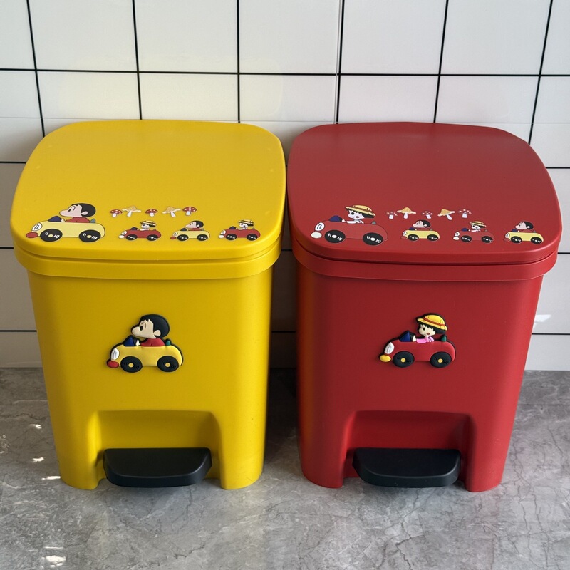 ゴミ箱 家庭用 リビング 寝室 キッチン 可愛い 高品質 蓋付き 足踏み式 大容量 漫画 クレヨンしんちゃん|undefined