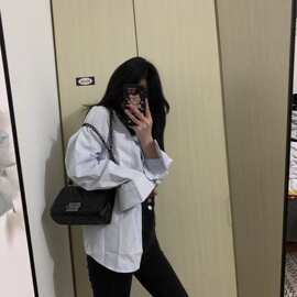 法式气质叠穿条纹衬衫女2026新款早秋长袖衬衣高级感宽松内搭上衣