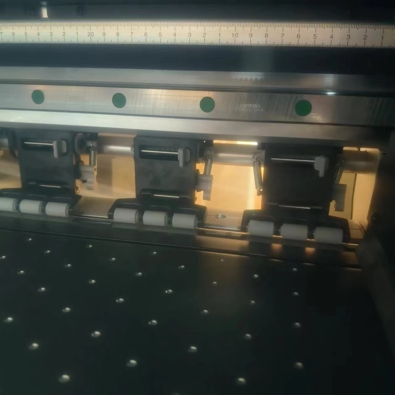 Imagen rápida Xinkeda Impresora de inyección de tinta de impresión de alta definición de un solo cabezal para interiores y exteriores Máquina fotográfica digital i3200 de grado industrial