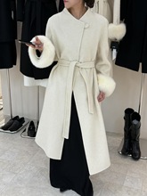 秋冬新款双面羊毛大衣女狐狸毛毛袖布包扣羊驼气质加长款大衣