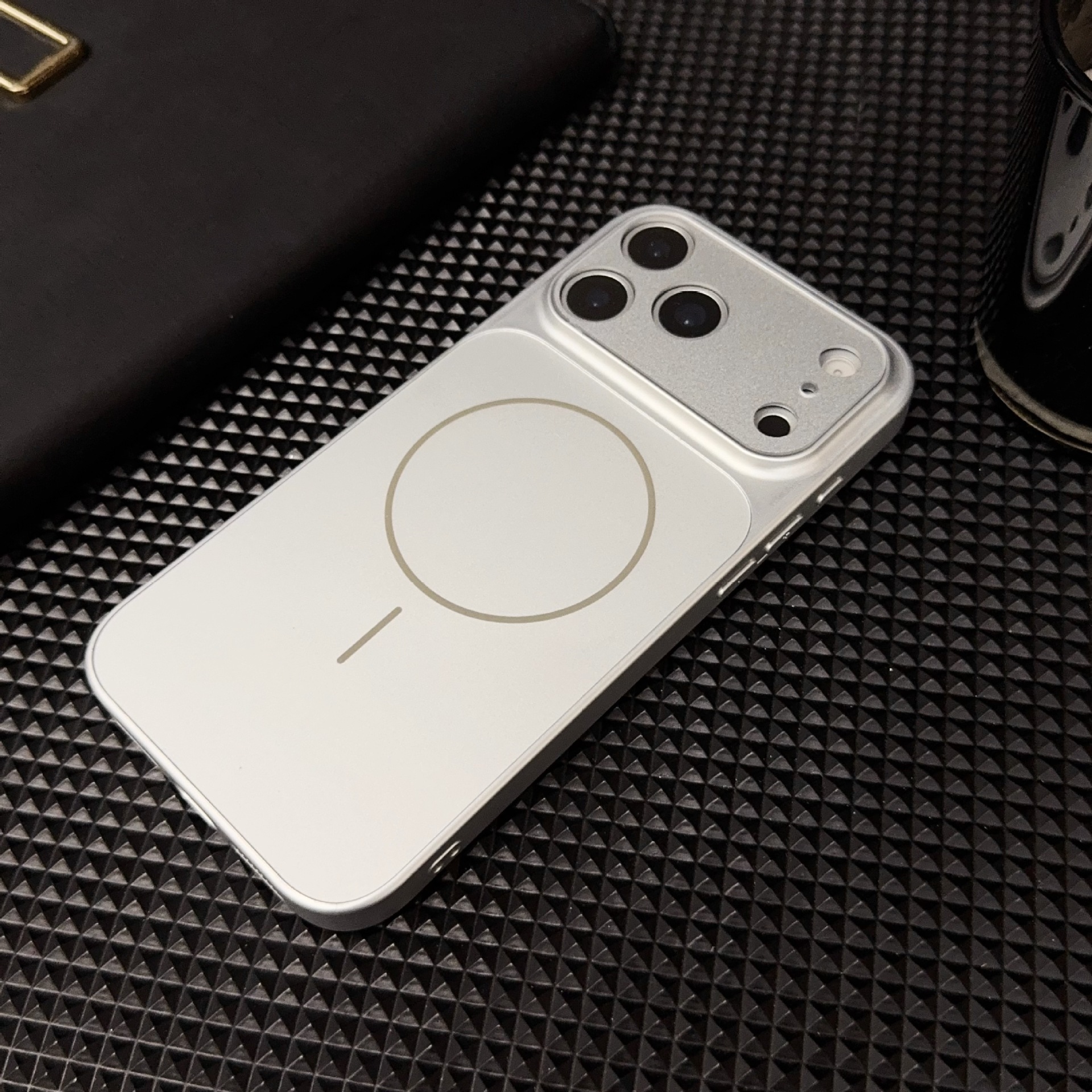 Matte Corning Instant Series Hülle für iPhone 17 Pro Max, iPhone 16 Stoßfeste Schutzhülle_voghion.com