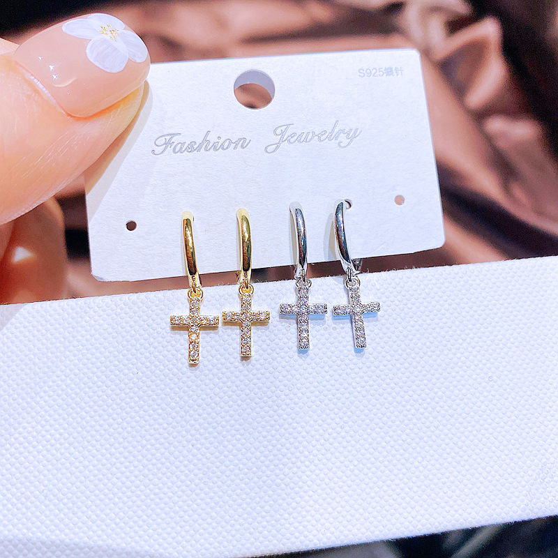 Fashion Zircon Micro Inlaid Cross Shape Ear Clip Small Copper Ear Ring Wholesale display picture 1