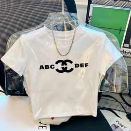儿童字母印花欧美小众设计感圆领短袖T恤女高腰短款露脐上衣百搭