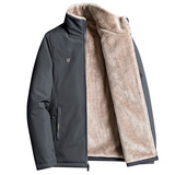 Утепленная куртка, утепленный пуховик, изысканный стиль, для мужчины среднего возраста