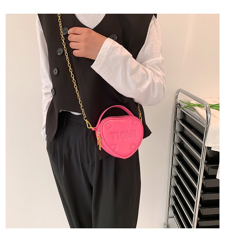 Shoulder Bag 2023 Niche Design Rhombic Chain Mini Love Messenger Bag Net Red Lipstick Bag_voghion.com