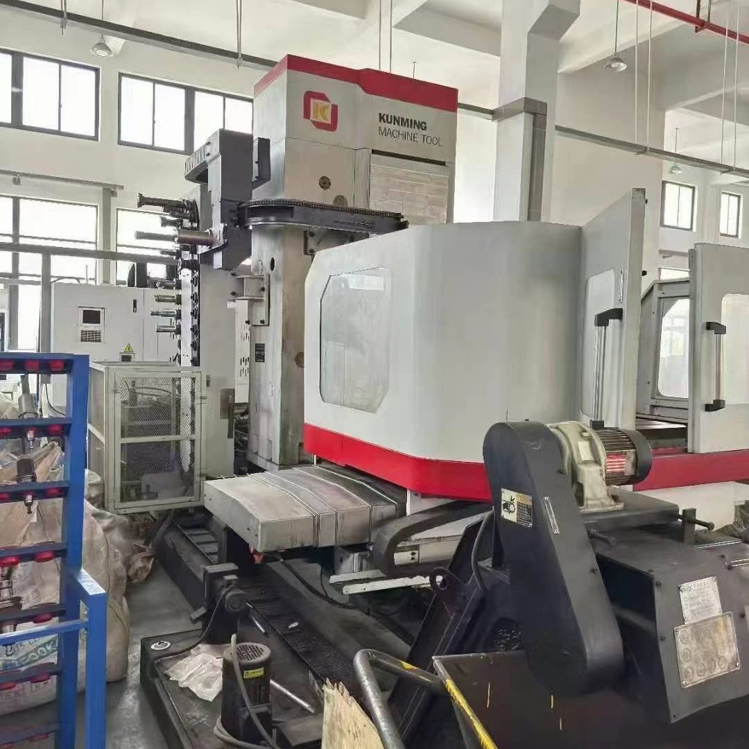 出售二手沈机kimi B-2数控卧式铣镗床主轴转速1100三轴光栅尺