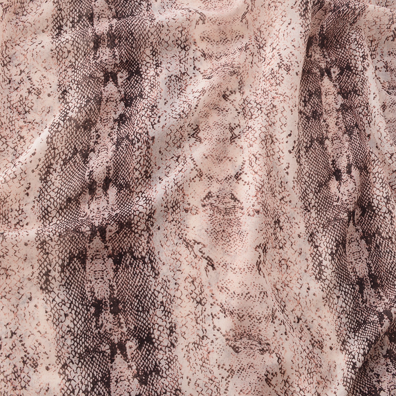 Pañuelo de seda de primavera y otoño chal de fotos de viaje para mujer Moda europea y americana clásica retro estampado de leopardo patrón de serpiente bufanda de algodón y lino