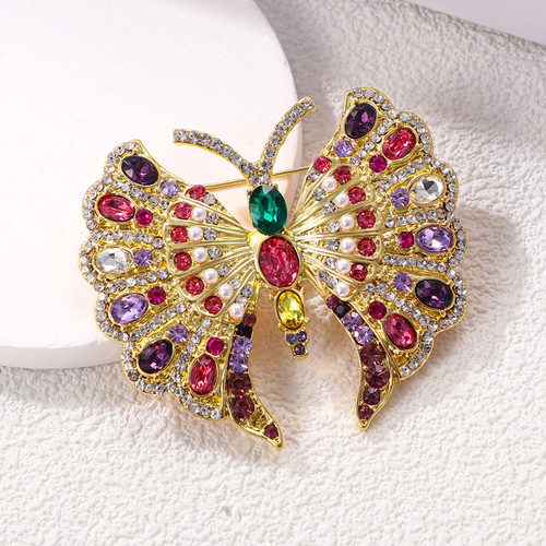 Vintage Full Diamond Butterfly Brooch Exaggerated Insect Coat Jacket Pin Women's New Fashion Accessory Animal Decor