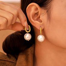 欧麦卡 欧美新款U型耳扣施家珍珠耳坠耳环不锈钢轻奢简约耳饰批发