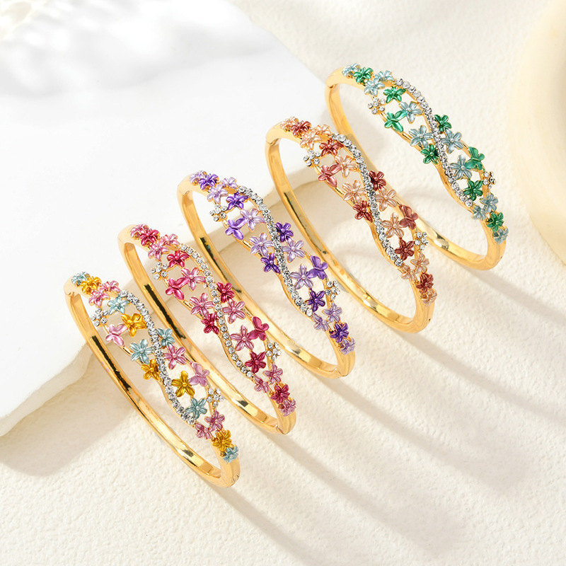 Forest-Style Pastoral Handmade Oil-Drip Flower Bracelets, Multi-Color Inlaid Hand Jewelry, Cross-Border E-Commerce Hot-Selling Jewelry Supply Forest-Style Pastoral Handmade Oil-Drip Flower Bracelets, Multi-Color Inlaid Hand Jewelry, Cross-Border E-Commerce Hot-Selling Jewelry Supply