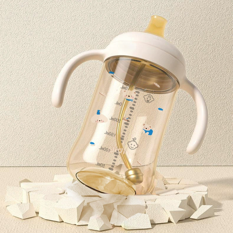 Children's feeding bottle, capacious glass, tea cup, straw