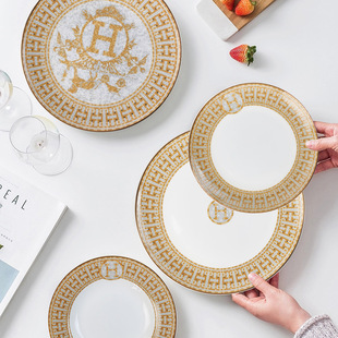 �Wʽ��ɫ�R��܇�Ǵɲ;߾Ƶ����ͱPţ�űP�ߙn�͹Ŝ\�Pƽ�P��A�P