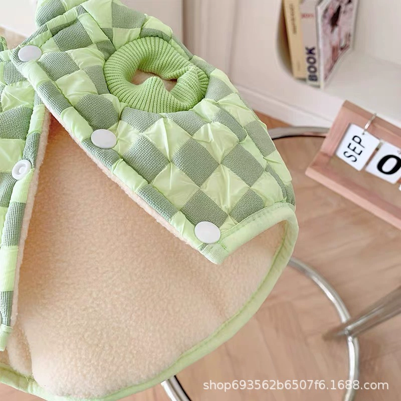 Тедди одежда шахматная тарелка маленькая молочная собака Йоркшир Бомей бой осенний и зимний теплый хлопчатобумажный жилет для ног