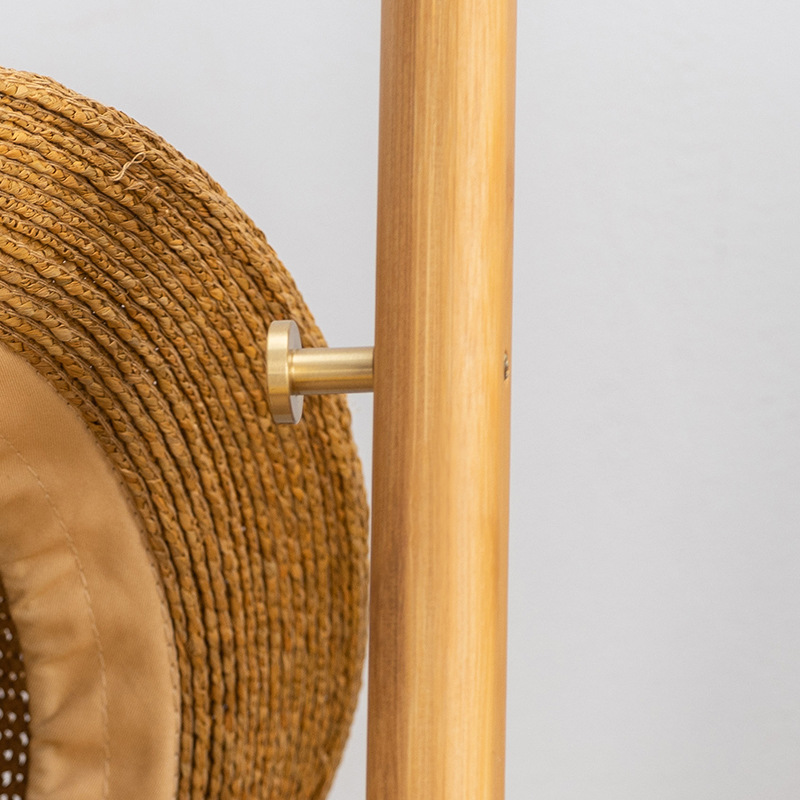 Percha de piso percha de estilo japonés al por mayor hogar Luz de lujo Net rojo dormitorio perchas ratán perchas