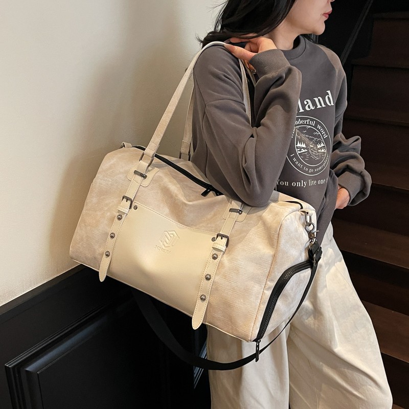 Trendy Casual Style Swimming Fitness Bag Pu Soft Leather Splicing Travel Bag Men's and Women's Fashion Sports Bag Short-Distance Luggage Bag