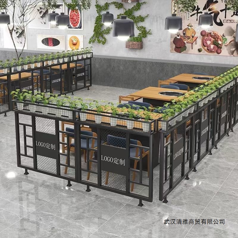 Restaurant Partition Flower Stand Wrought Iron Guardrail Screen Bar Aisle Decorative Fence Hot Pot Restaurant Booth Low Partition Wall