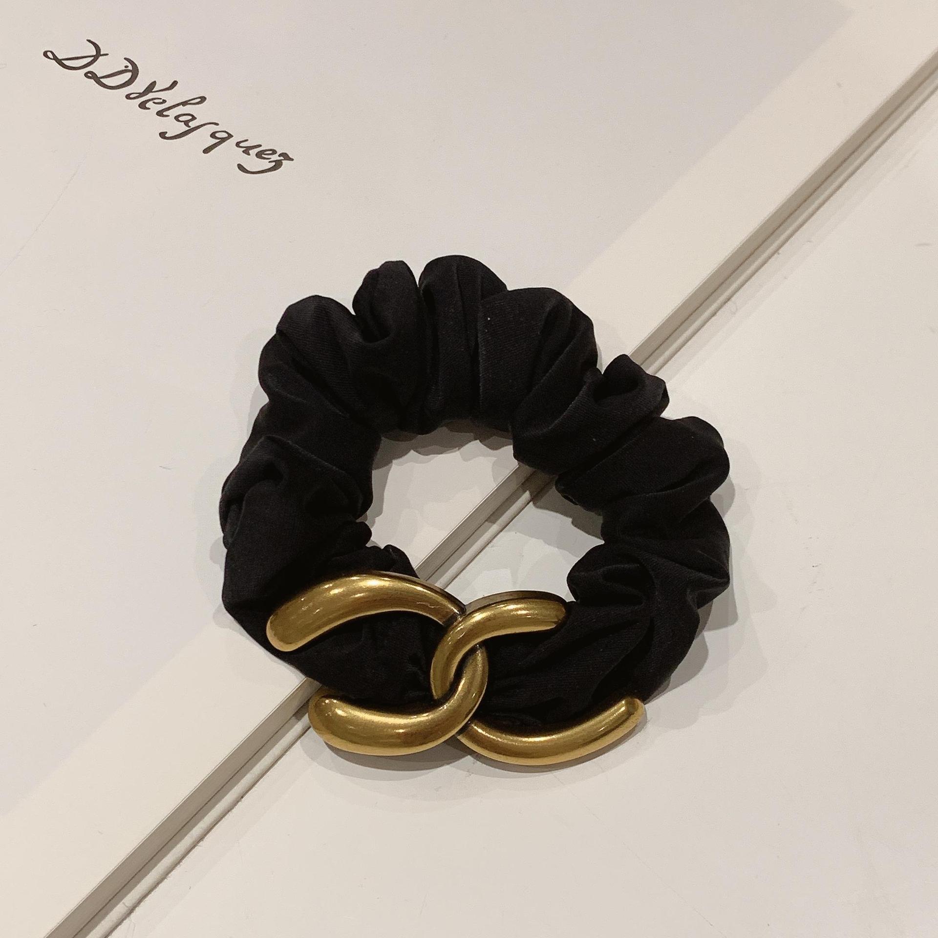 Anillo de cabello de metal simple red rojo 2022 nuevo temperamento atado cabello correa cabeza de cabello adornos de cabello cabeza de bola de mujer