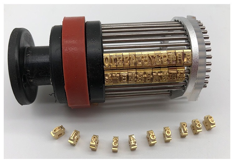 4E9028BB73D2158F673D36C99AC86D